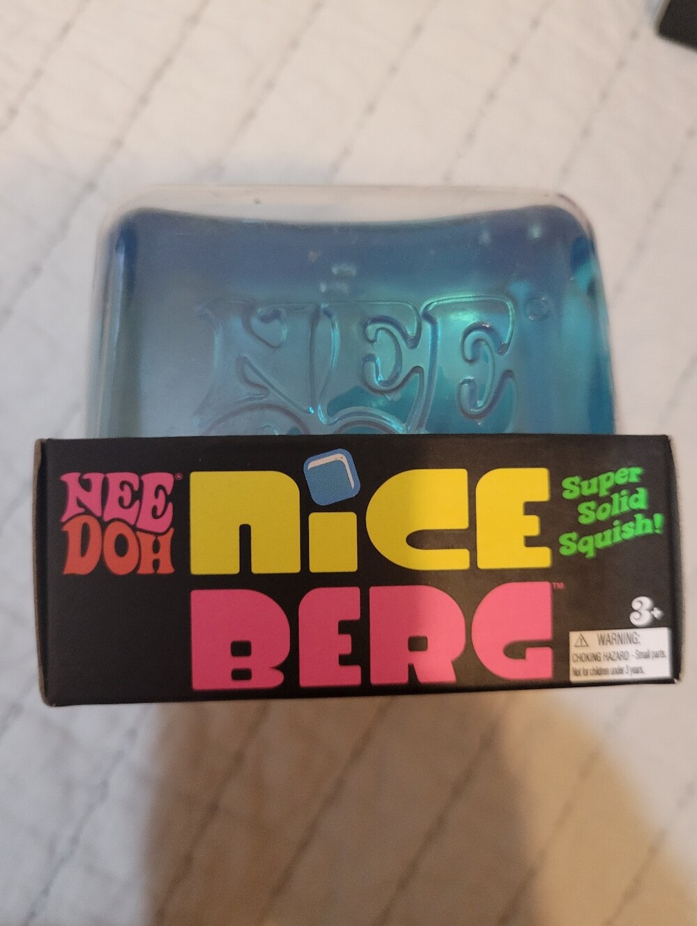 Nice Berg Super Solid Squish - Jumbo- Blue